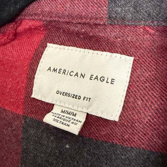 American Eagle Red and Black Buffalo Plaid Flannel Button-Down Shirt Medium - Picture 5 of 5